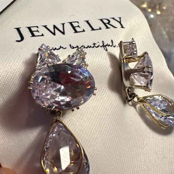 Coup de Lumière”  Crystal Drop Earrings - Picture 2 of 8